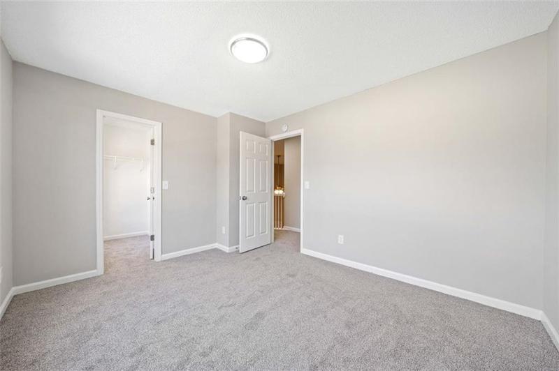 Image for property 5820 BROADLEAF Way, Atlanta, GA 30349