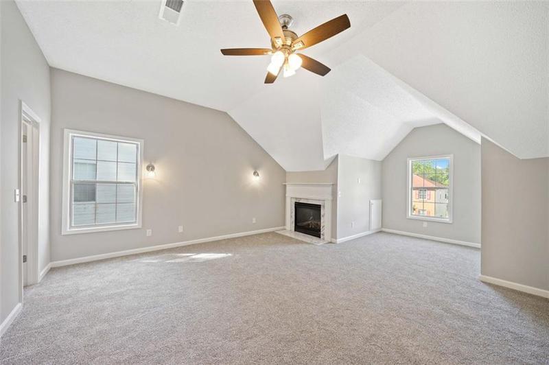 Image for property 5820 BROADLEAF Way, Atlanta, GA 30349