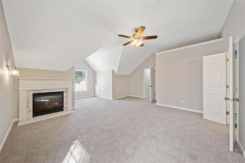 Image for property 5820 BROADLEAF Way, Atlanta, GA 30349