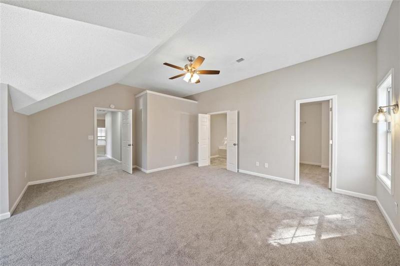 Image for property 5820 BROADLEAF Way, Atlanta, GA 30349