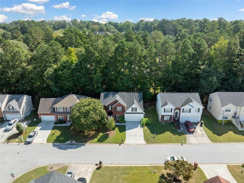 Image for property 5820 BROADLEAF Way, Atlanta, GA 30349