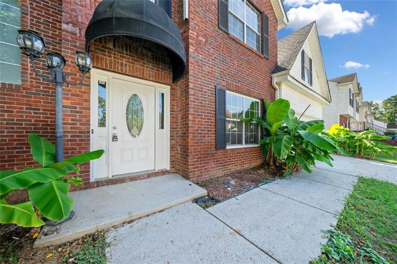 Image for property 5820 BROADLEAF Way, Atlanta, GA 30349