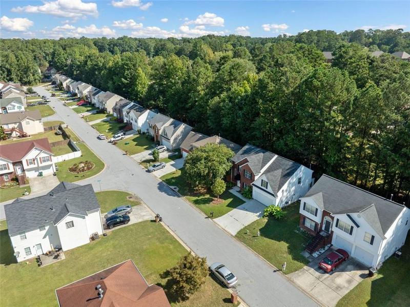 Image for property 5820 BROADLEAF Way, Atlanta, GA 30349
