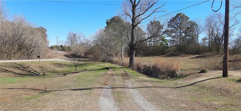 Image for property 11953 Henderson Mountain Road, Fairmount, GA 30139