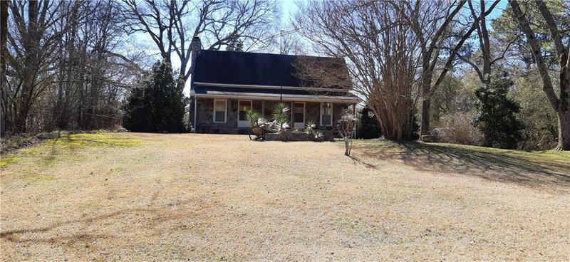 Image for property 11953 Henderson Mountain Road, Fairmount, GA 30139