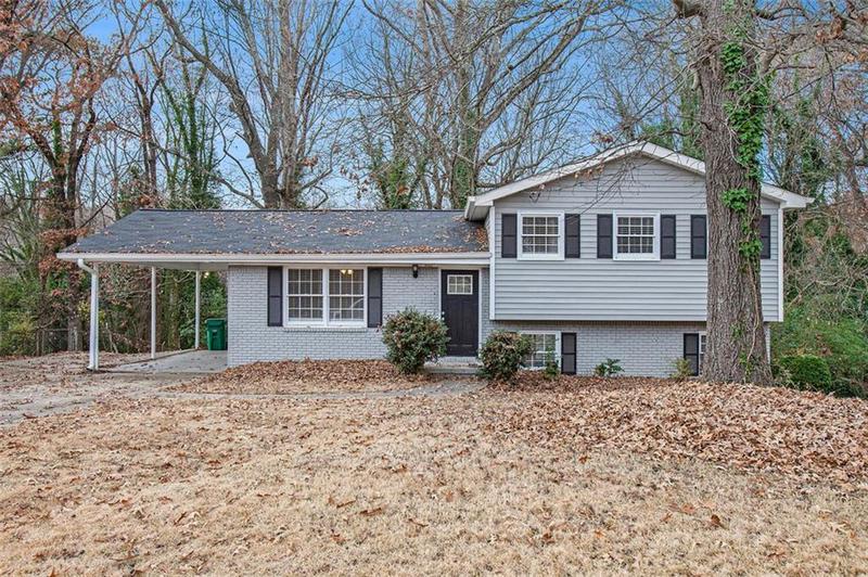 Image for property 2625 CRESTDALE Circle, Atlanta, GA 30316