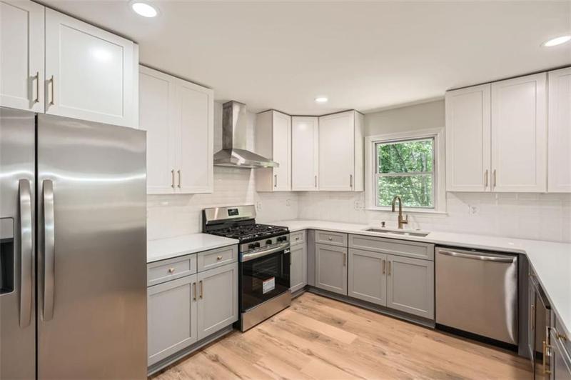 Image for property 290 Bromack Drive, Atlanta, GA 30315