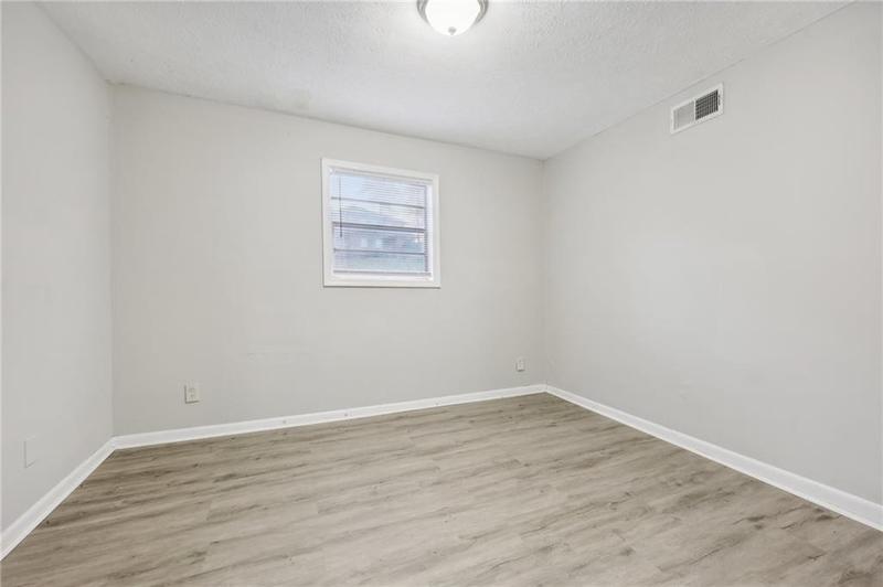 Image for property 2825 Battlecrest Drive, Decatur, GA 30034