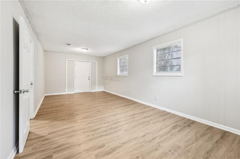 Image for property 2825 Battlecrest Drive, Decatur, GA 30034