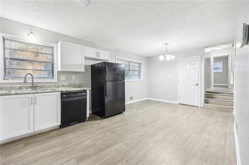Image for property 2825 Battlecrest Drive, Decatur, GA 30034
