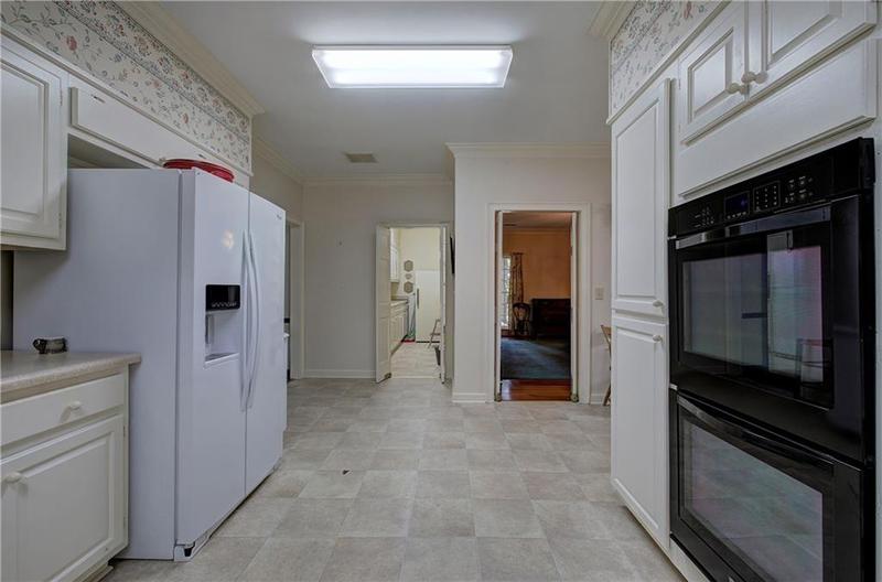Image for property 45 Latimer Lane, Cartersville, GA 30121