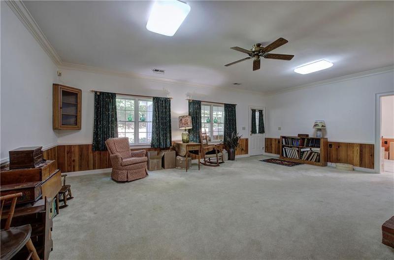 Image for property 45 Latimer Lane, Cartersville, GA 30121