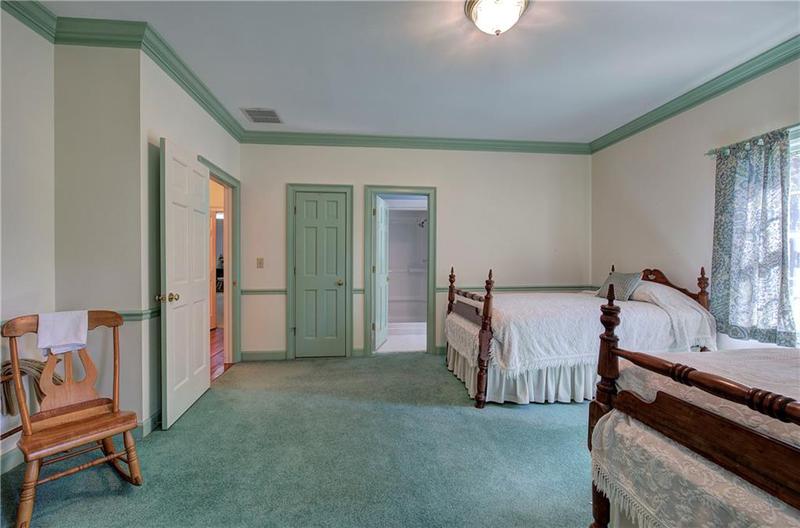 Image for property 45 Latimer Lane, Cartersville, GA 30121
