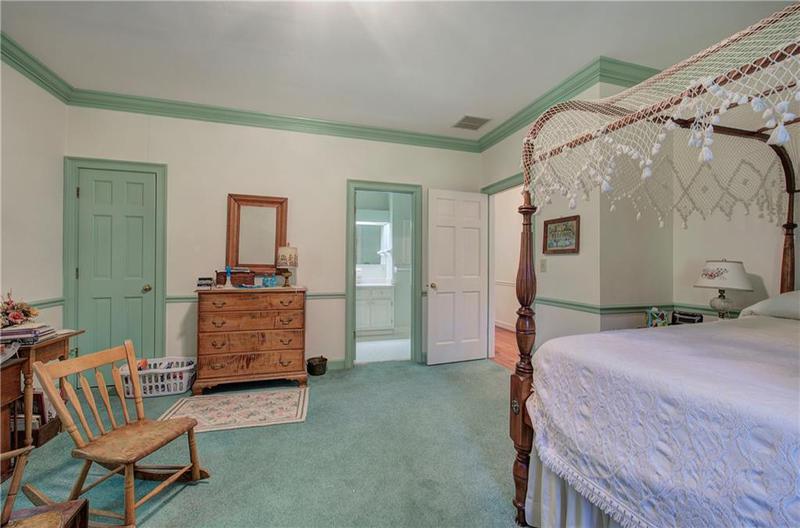 Image for property 45 Latimer Lane, Cartersville, GA 30121