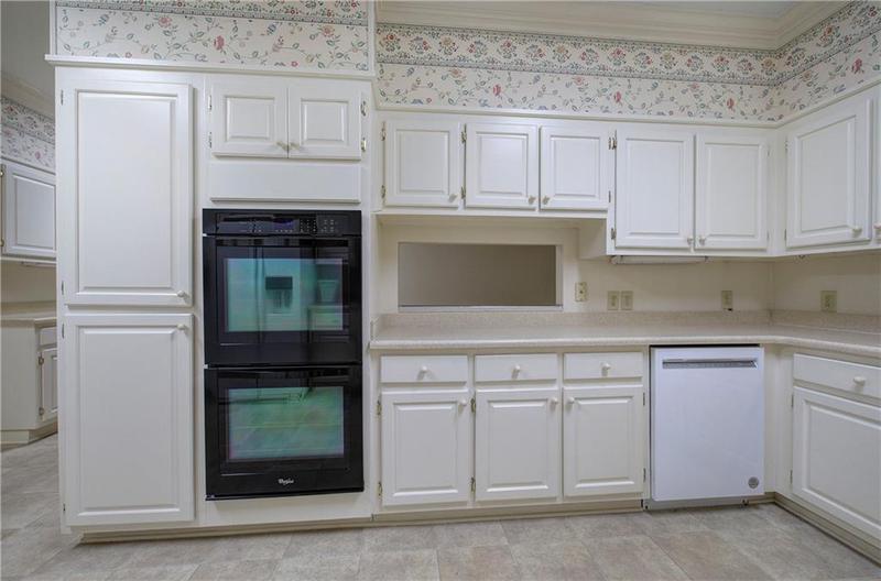 Image for property 45 Latimer Lane, Cartersville, GA 30121
