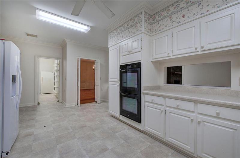 Image for property 45 Latimer Lane, Cartersville, GA 30121