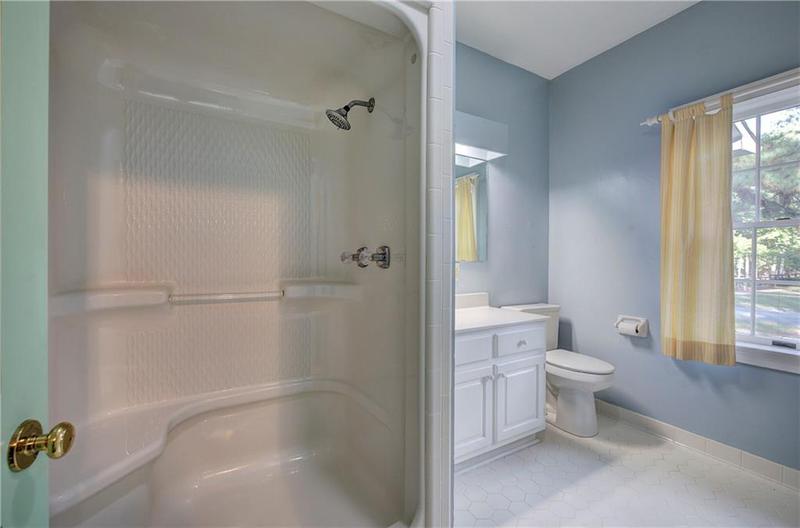 Image for property 45 Latimer Lane, Cartersville, GA 30121