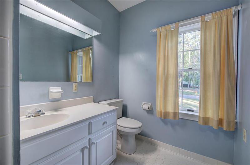 Image for property 45 Latimer Lane, Cartersville, GA 30121