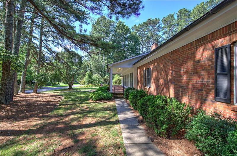 Image for property 45 Latimer Lane, Cartersville, GA 30121