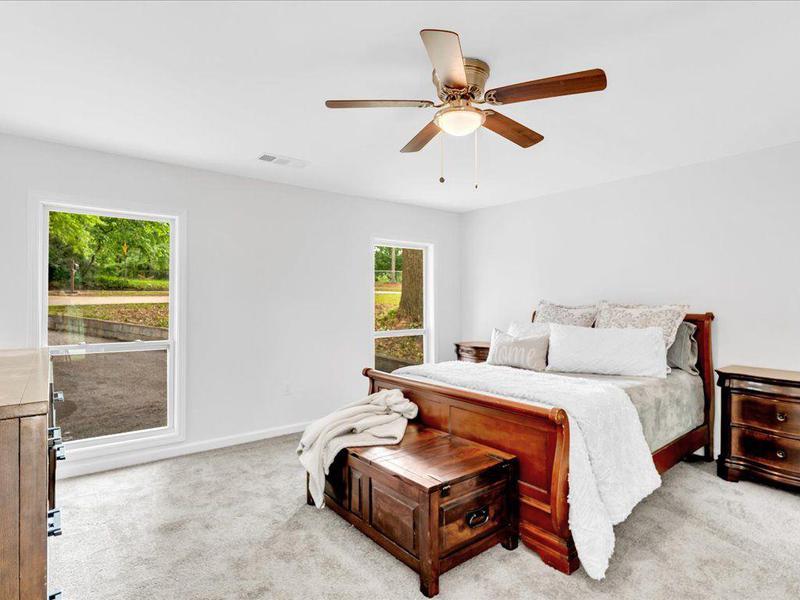 Image for property 5840 CRABAPPLE Drive, Mableton, GA 30126