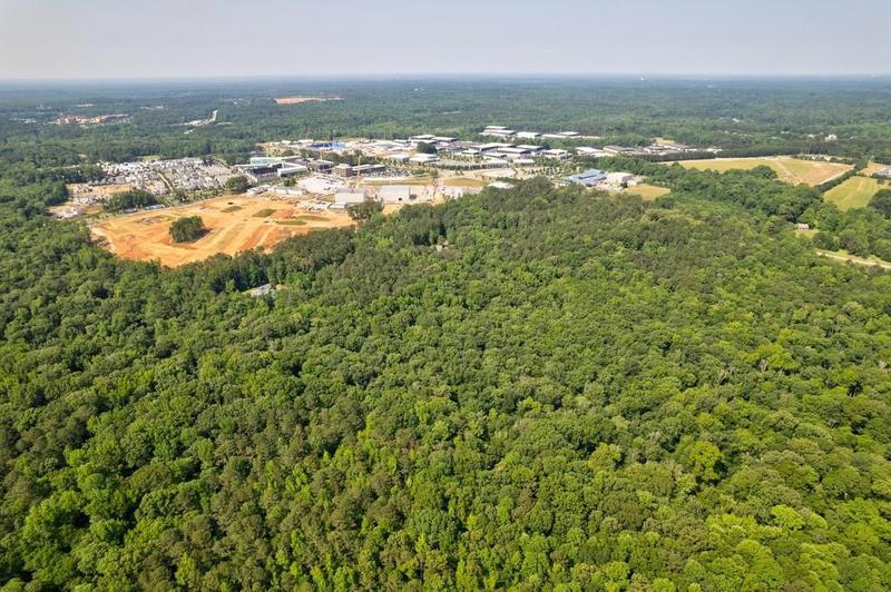 Image for property 551 Veterans Parkway, Fayetteville, GA 30214
