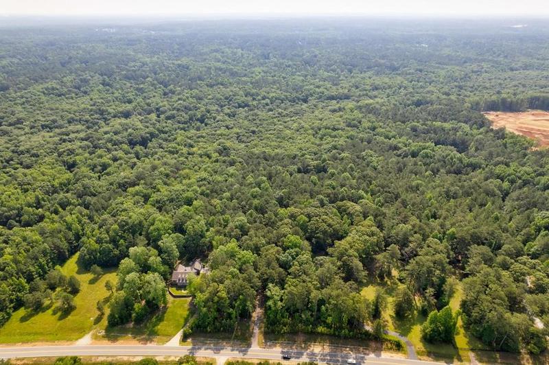 Image for property 551 Veterans Parkway, Fayetteville, GA 30214