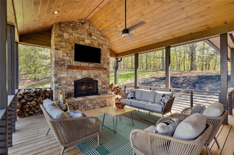 Image for property 95 Upper Ridge Trail, Morganton, GA 30560