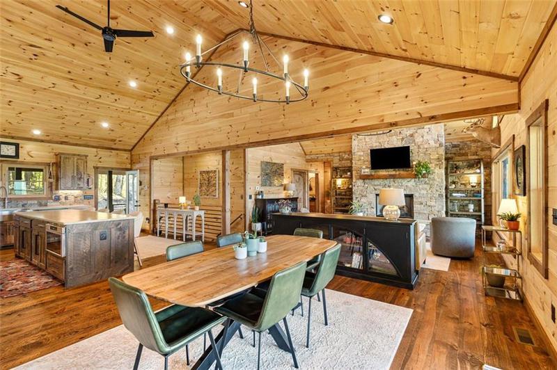 Image for property 95 Upper Ridge Trail, Morganton, GA 30560