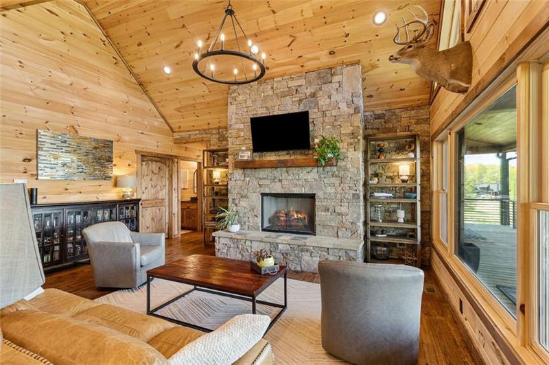 Image for property 95 Upper Ridge Trail, Morganton, GA 30560