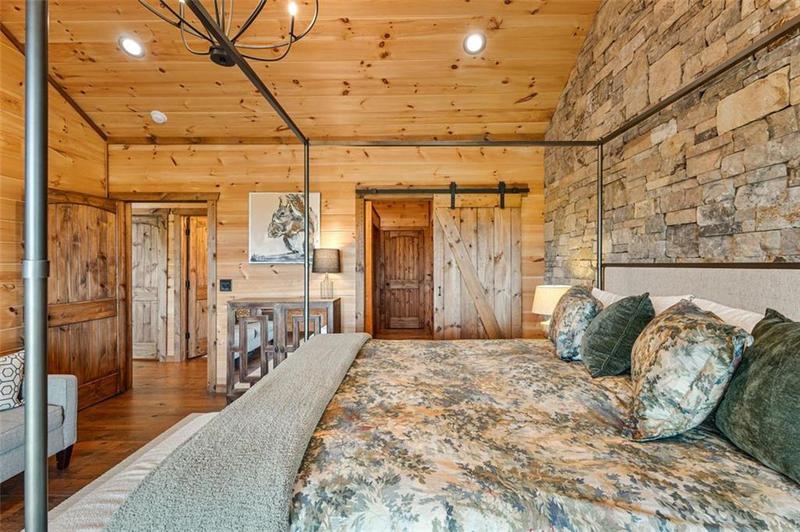 Image for property 95 Upper Ridge Trail, Morganton, GA 30560