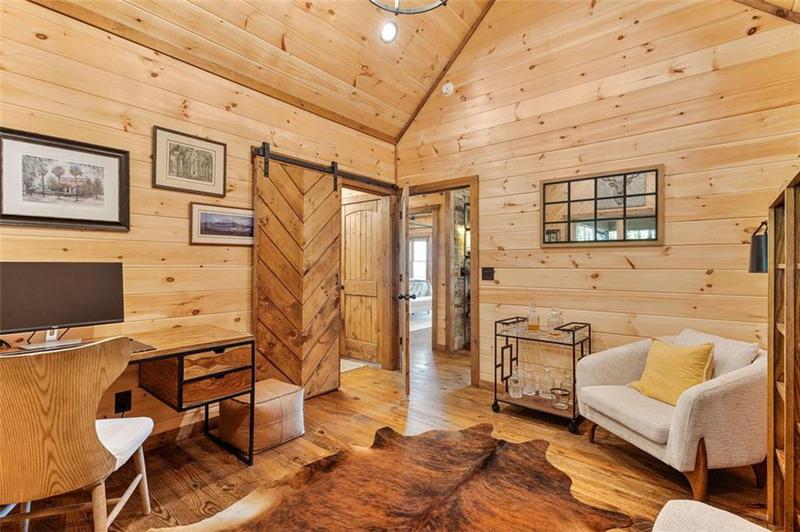 Image for property 95 Upper Ridge Trail, Morganton, GA 30560