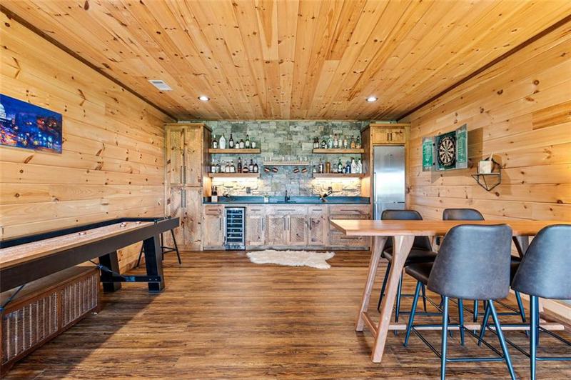 Image for property 95 Upper Ridge Trail, Morganton, GA 30560