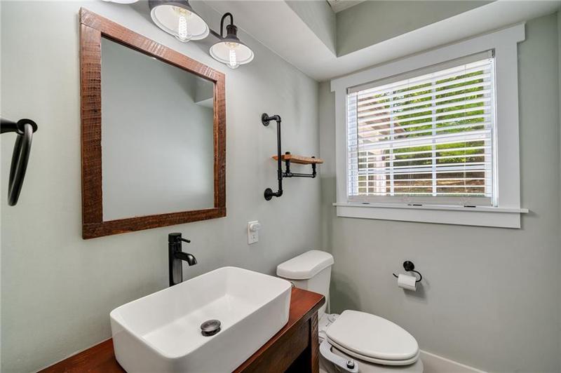 Image for property 1535 Deerwood Drive, Decatur, GA 30030