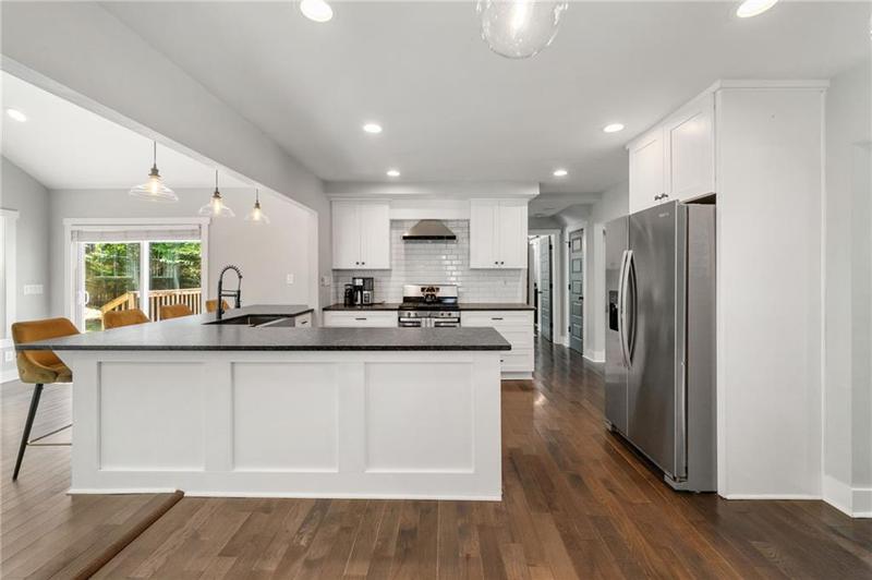 Image for property 1535 Deerwood Drive, Decatur, GA 30030