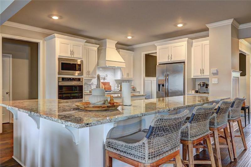 Image for property 1383 Horseshoe Bend Lane, Bogart, GA 30622