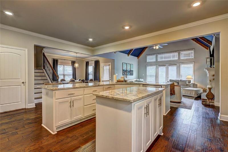 Image for property 1383 Horseshoe Bend Lane, Bogart, GA 30622