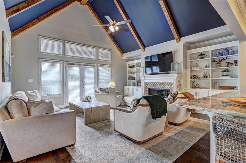 Image for property 1383 Horseshoe Bend Lane, Bogart, GA 30622
