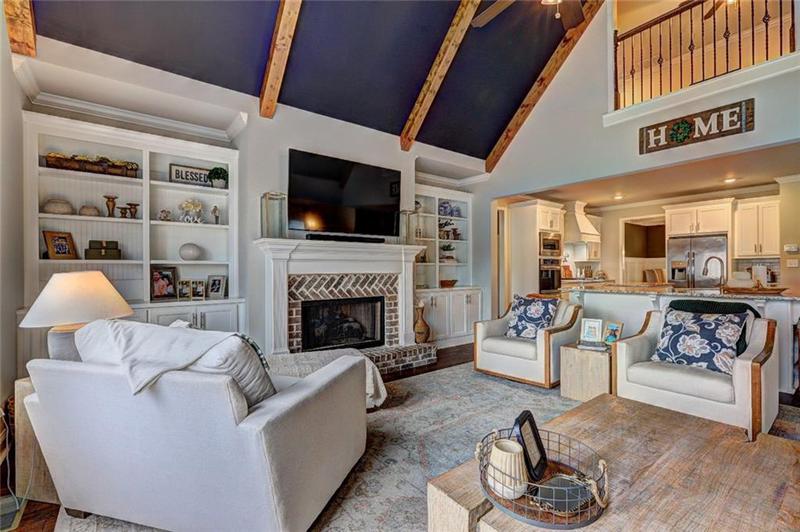 Image for property 1383 Horseshoe Bend Lane, Bogart, GA 30622
