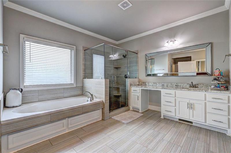 Image for property 1383 Horseshoe Bend Lane, Bogart, GA 30622