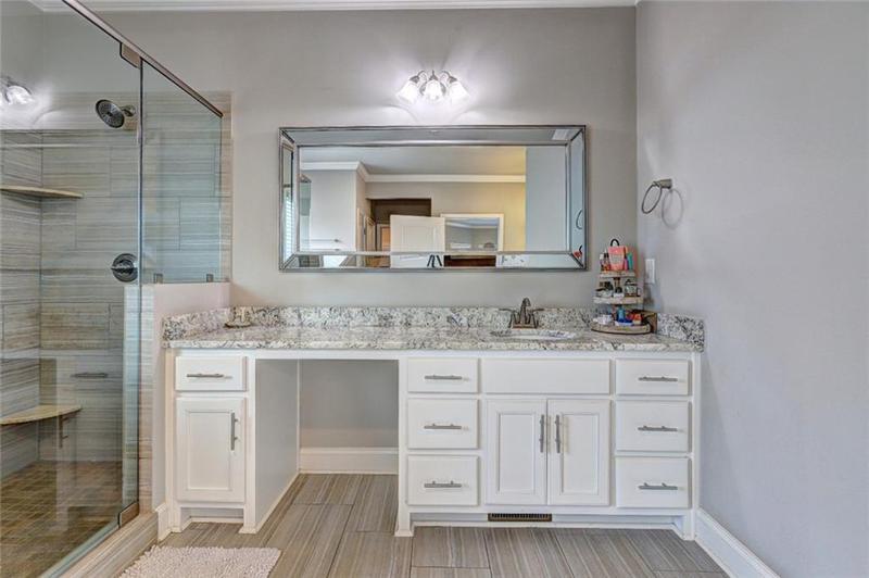 Image for property 1383 Horseshoe Bend Lane, Bogart, GA 30622