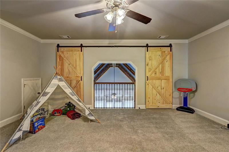 Image for property 1383 Horseshoe Bend Lane, Bogart, GA 30622
