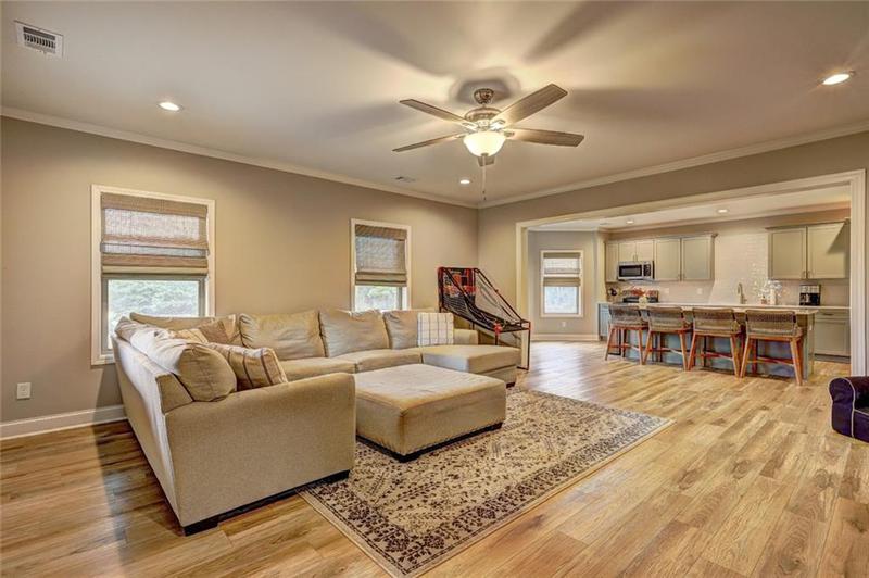 Image for property 1383 Horseshoe Bend Lane, Bogart, GA 30622
