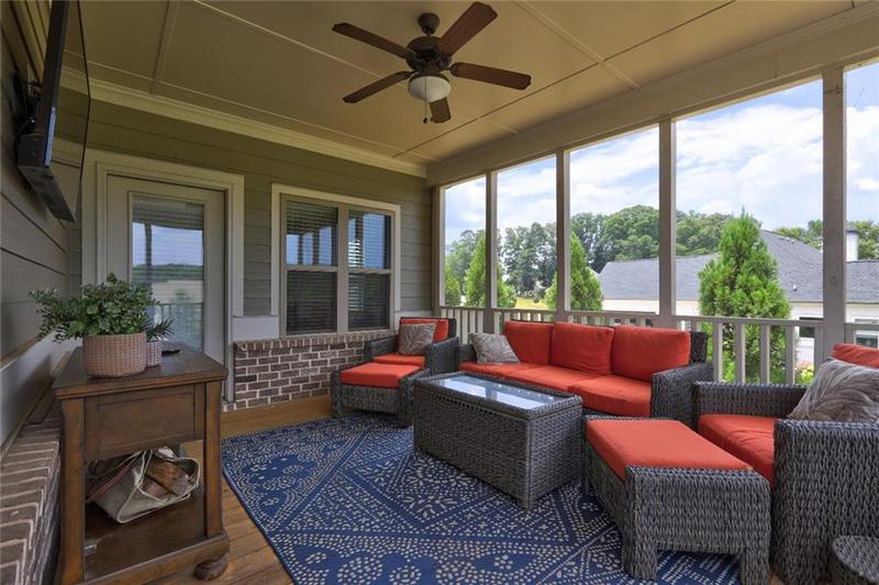 Image for property 1383 Horseshoe Bend Lane, Bogart, GA 30622