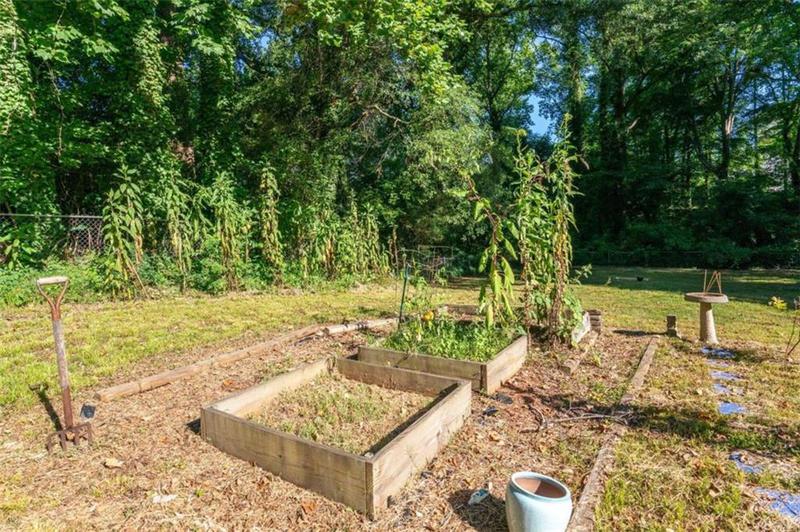 Image for property 5077 Redan Road, Stone Mountain, GA 30088