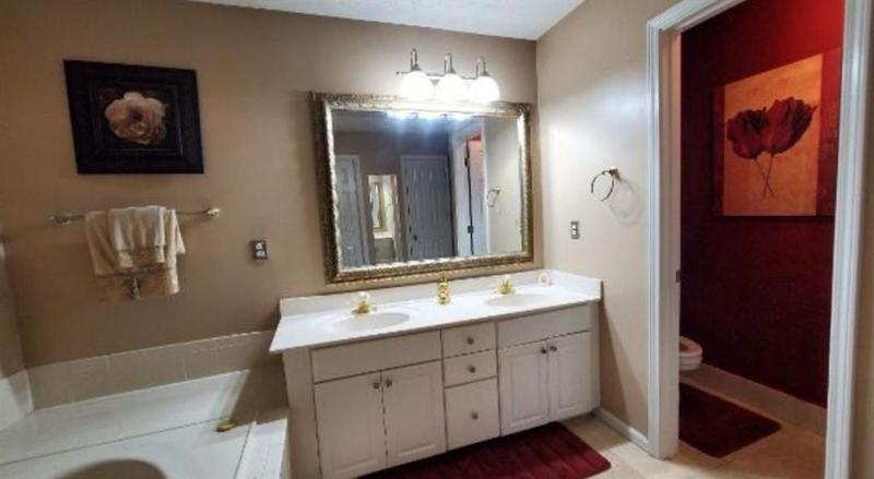 Image for property 5179 Meadowbrooke Chase, Stone Mountain, GA 30088