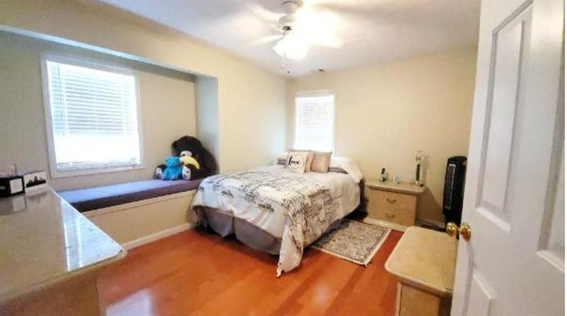 Image for property 5179 Meadowbrooke Chase, Stone Mountain, GA 30088
