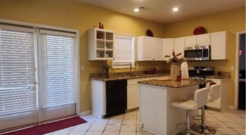 Image for property 5179 Meadowbrooke Chase, Stone Mountain, GA 30088