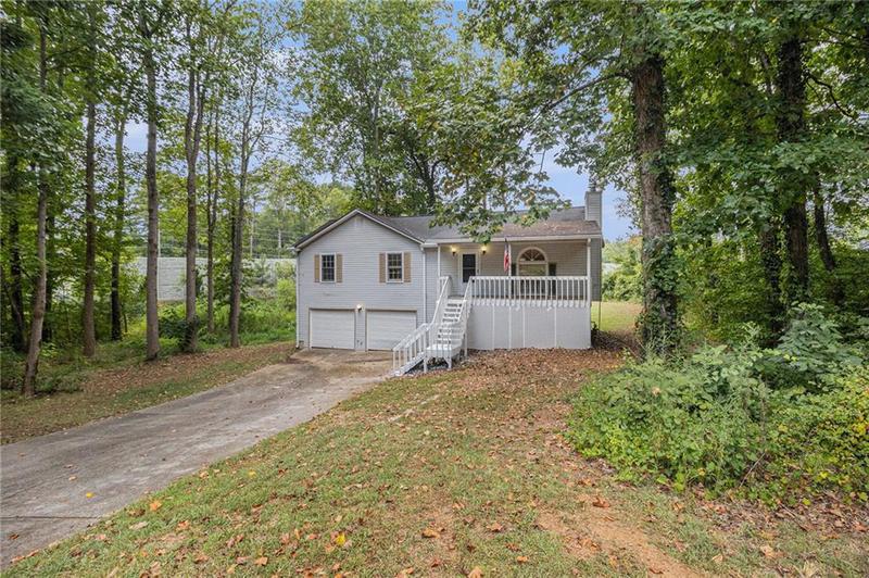 Image for property 606 Waterway Trail, Powder Springs, GA 30127