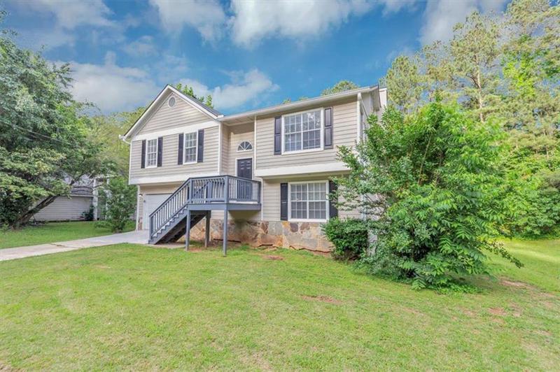 Image for property 5290 FOREST DOWNS Lane, Atlanta, GA 30349