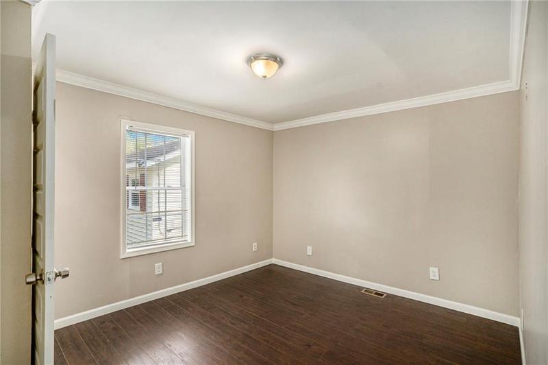 Image for property 208 Moreland Way, Atlanta, GA 30354